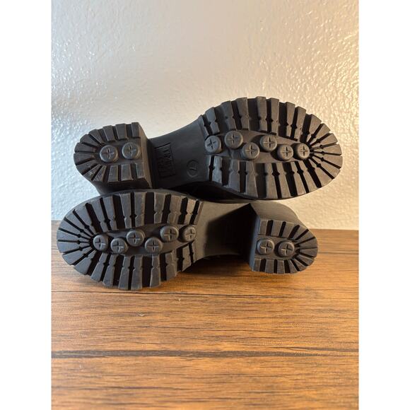 Time and Tru Moto Booties Size 7 - Picture 6 of 9